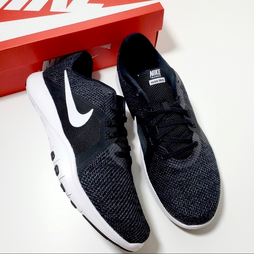 Nike Womens Flex Trainer 8 Training Shoe